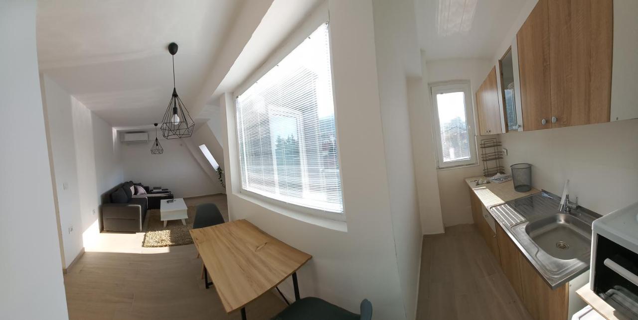 Studio Close To Town Centar سكوبجي المظهر الخارجي الصورة